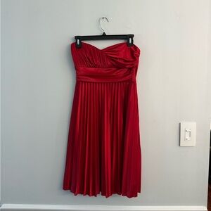 Trixxi Strapless Red Pleated Dress